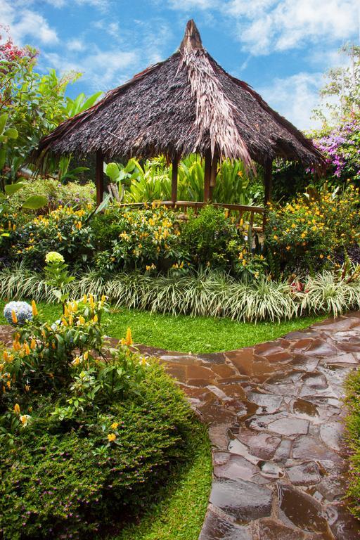 Kampung Sampireun Resort & Spa Garut Exteriör bild