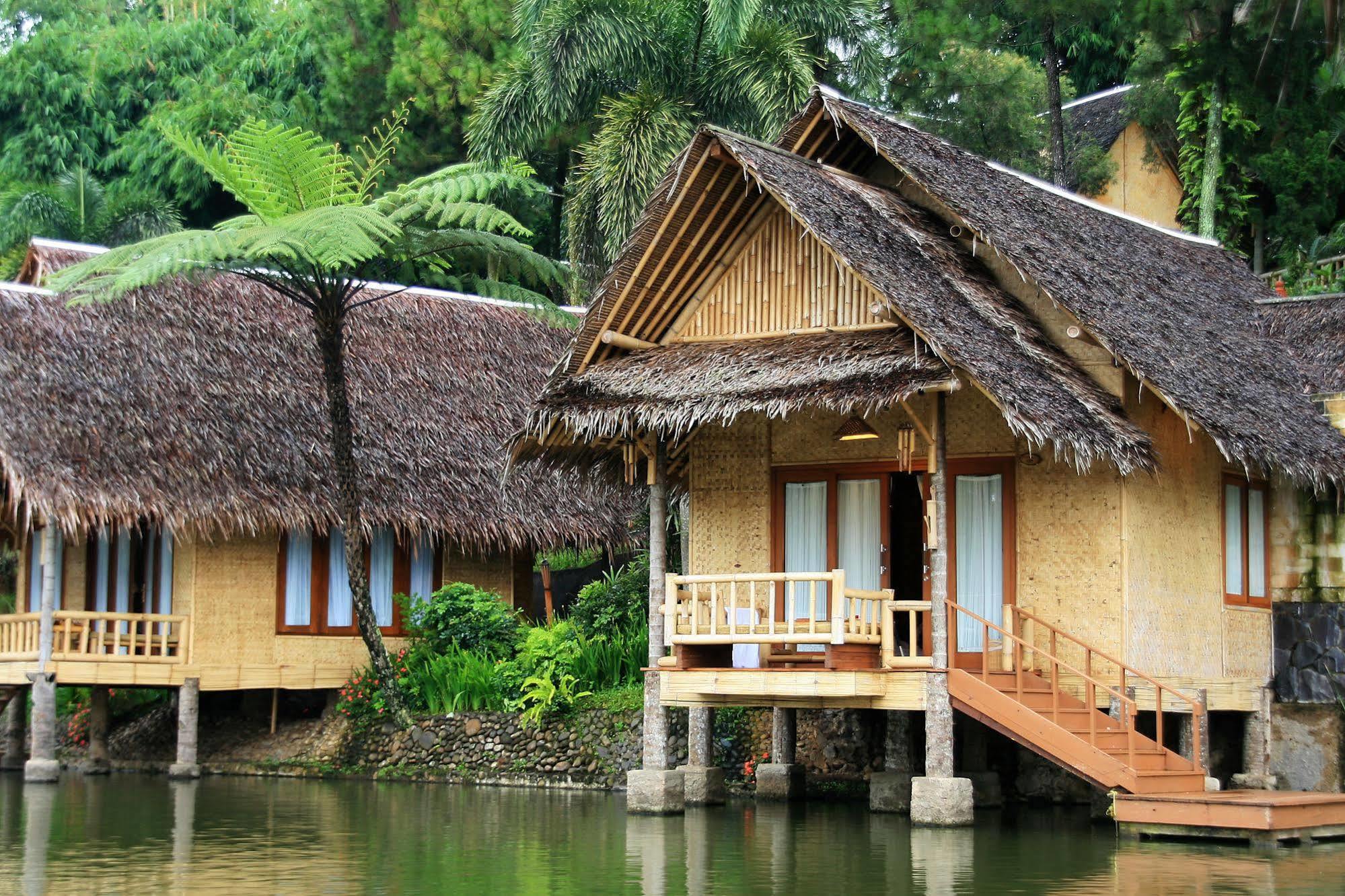 Kampung Sampireun Resort & Spa Garut Exteriör bild