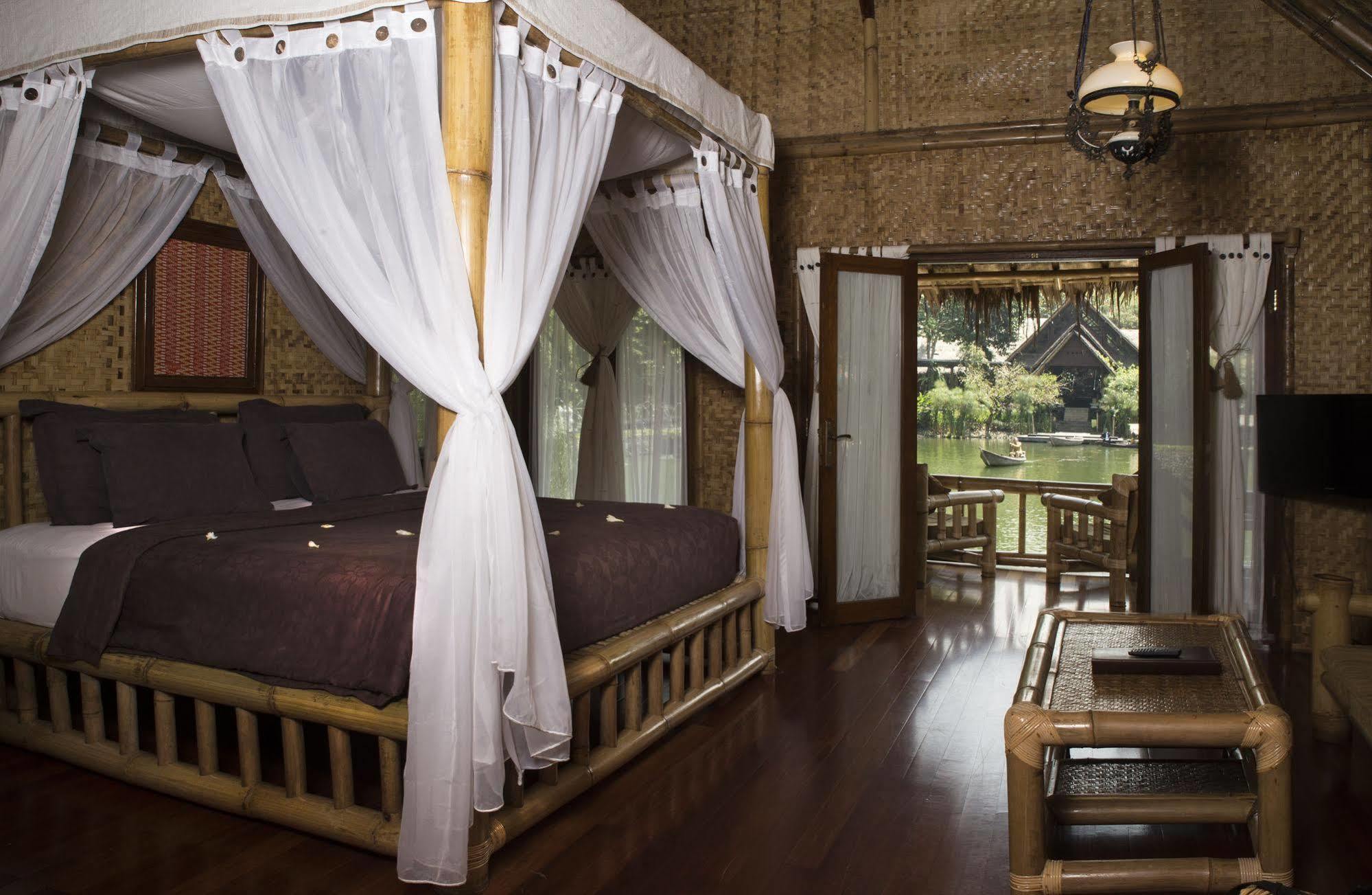 Kampung Sampireun Resort & Spa Garut Exteriör bild
