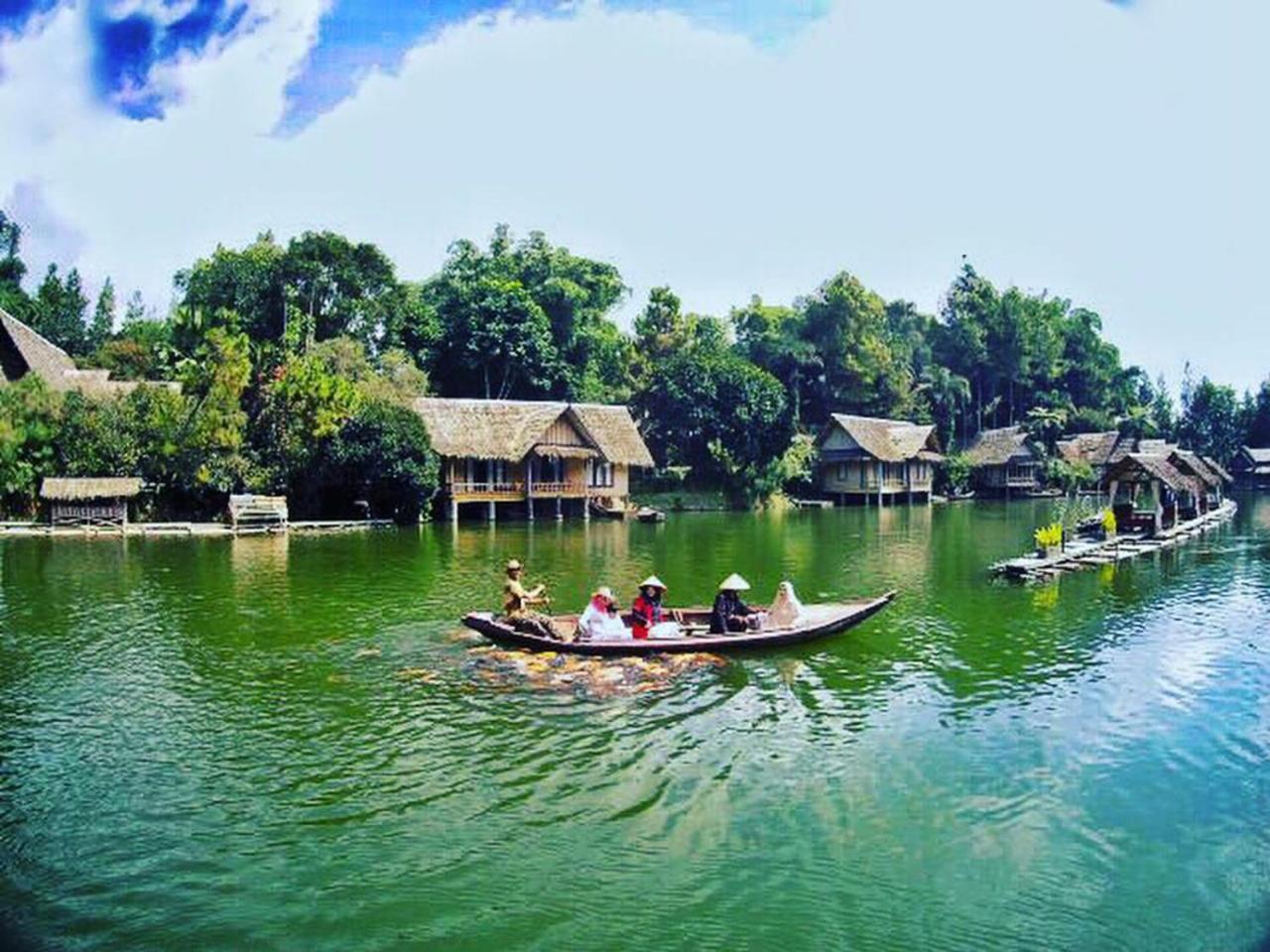 Kampung Sampireun Resort & Spa Garut Exteriör bild
